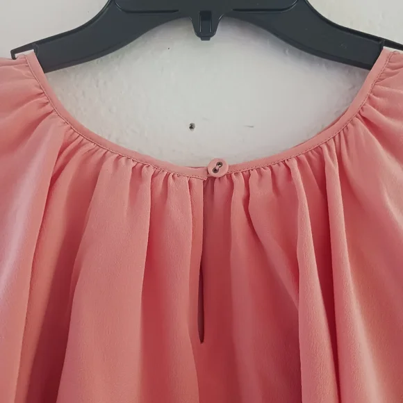 JOIE Lennon Tiered Flutter Silk‎ Top - Picture 8 of 9